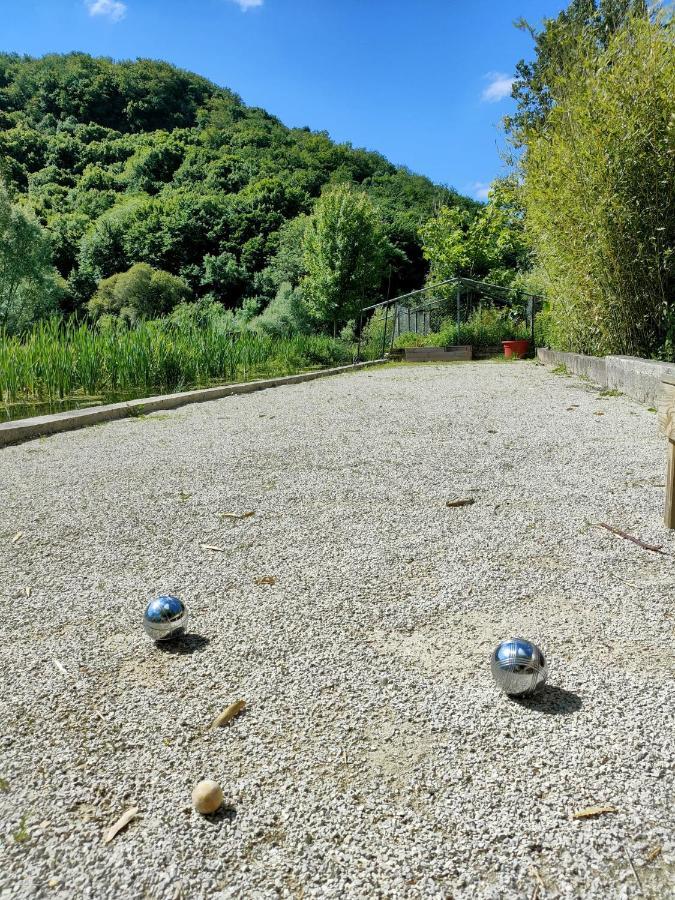 Les Pieds Dans L'Eau, Gite Le Blagour Lachapelle-Auzac Buitenkant foto